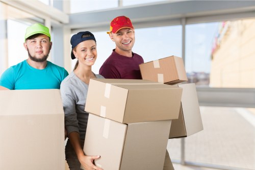 Checklist for choosing the right moving truck in the UK